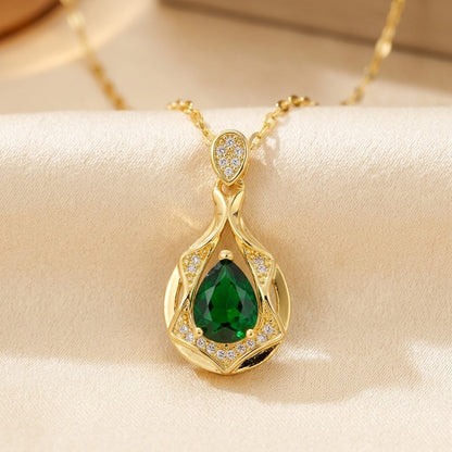 Collier pendentif goutte en or à émeraude
