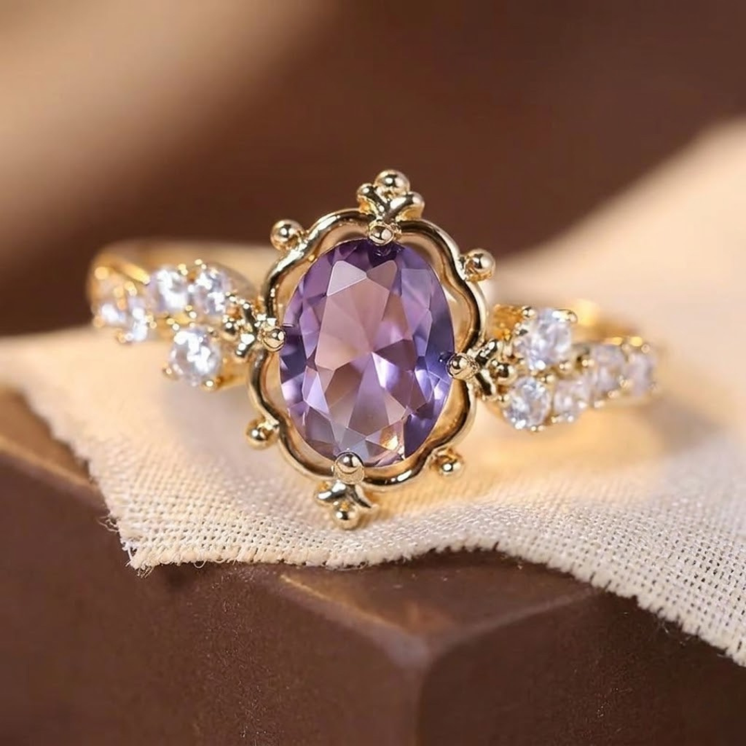 Bague taille princesse en or à améthyste