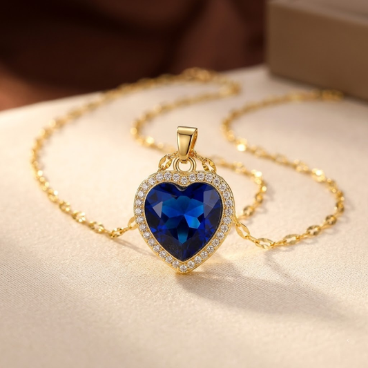 Collier cœur en or à saphir