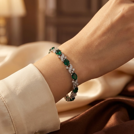 Bracelet maillons vintage en argent à émeraude