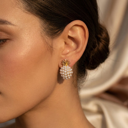 Puces d'oreilles cluster de perles en or