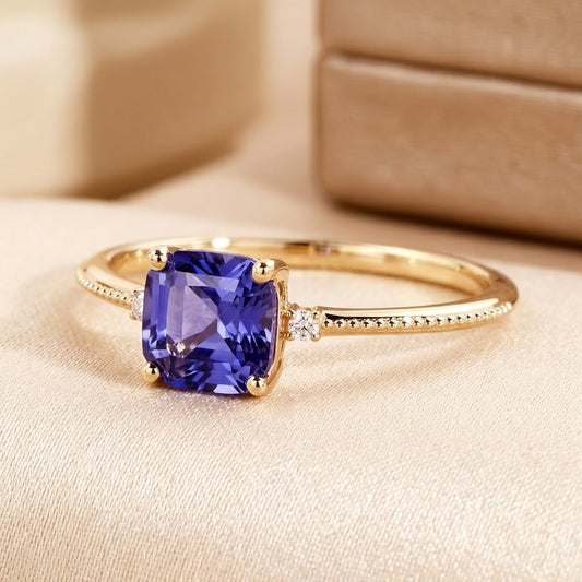 Bague solitaire en or à améthyste