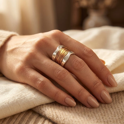 Bague enroulée en argent et or