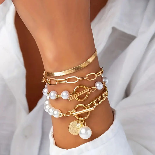 Lot chic de 4 bracelets en or – maille serpent, perles et maillons | Or