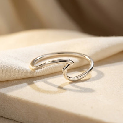 Bague ouverte minimaliste en argent