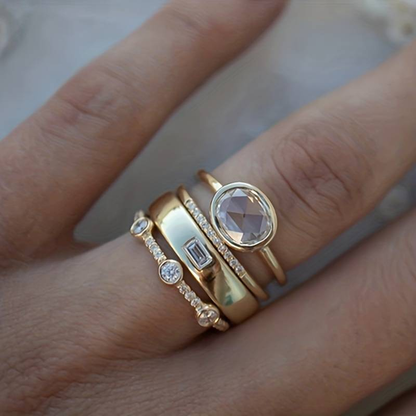 Lily – Lot de bagues vintage en or et zircone